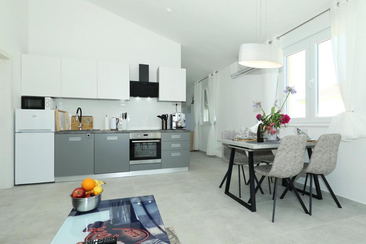 Apartment Gaby Božava Exteriér fotografie